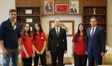 NİZİP’TEN TEKNOFEST’TE ÖNEMLİ BAŞARI: SOSYAL BİLİMLER LİSESİ FİNALDE
